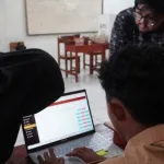 Komisi Pemilihan Umum (KPU) Kota Tangerang terus menyosialisasikan penggunaan sistem pemungutan suara elektronik atau e-voting di kalangan generasi muda khususnya para pelajar di Kota Tangerang.